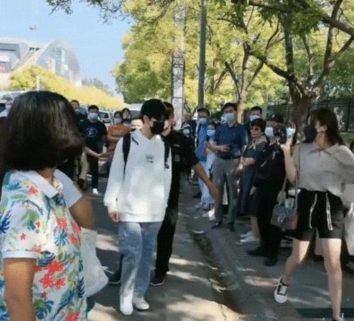 张真源私生爆料最新动态,最新动态揭秘不为人知的一面  第2张